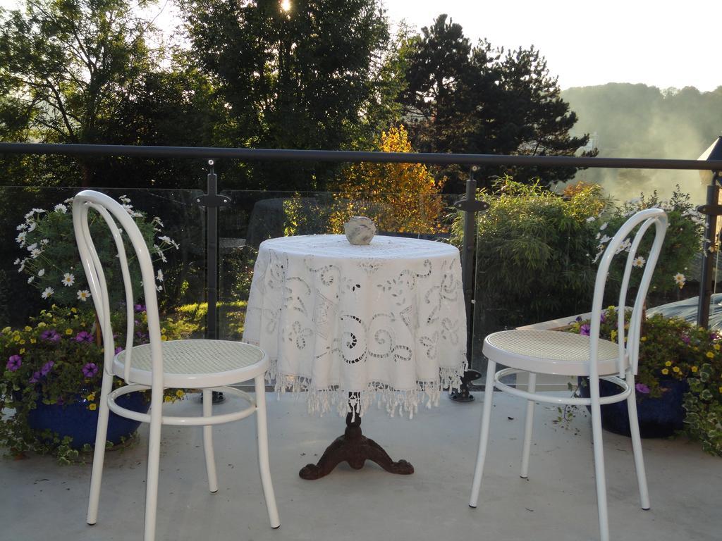 モンティヴィリエ Chez Ewa Bed & Breakfast エクステリア 写真